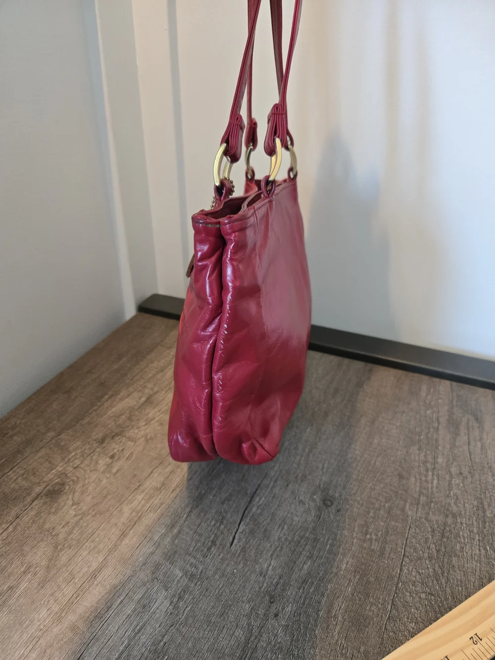 Vintage SAS Diane Leather Shoulder Bag Double Straps Front Zip Red Made in USA